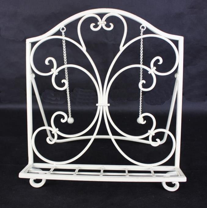 Cookbook Stand Cream 32 x 35cm Jalan Imports